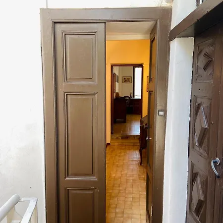 La Casa Di Dino Apartment *